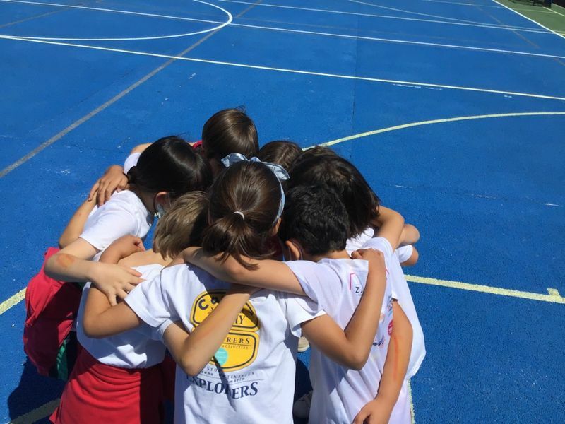 TEMS students in a huddle